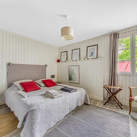 Echappee Bel بيت للعطل