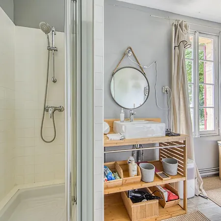 Echappee Bel * Arveyres